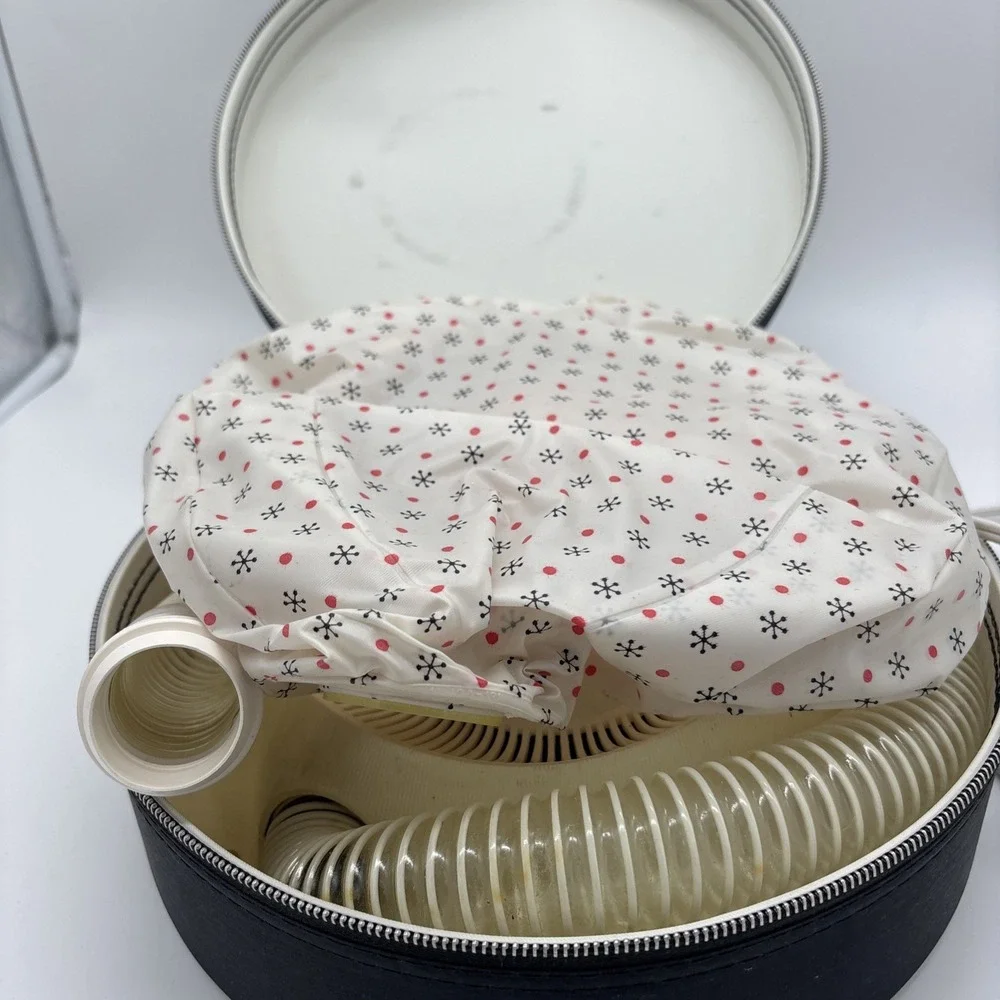 Universal Portable Hair /‎ Nail Dryer 1960 Original Case Vintage Salon